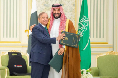 Pakistan and Saudi Arabia Sign Mutual Defence Pact: India Responds with Caution
